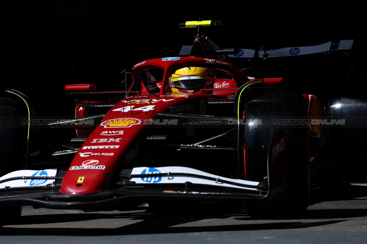 GP AZERBAIJAN, Lewis Hamilton (GBR) Ferrari SF-25.

20.09.2025. Formula 1 World Championship, Rd 17, Azerbaijan Grand Prix, Baku Street Circuit, Azerbaijan, Qualifiche Day.

 - www.xpbimages.com, EMail: requests@xpbimages.com © Copyright: Coates / XPB Images