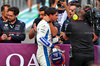 GP AZERBAIJAN, Carlos Sainz (ESP) Atlassian Williams Racing celebrates his second position in qualifying parc ferme with Pierluigi (Gigi) Della Bona (ITA) Atlassian Williams Racing Performance Coach.

20.09.2025. Formula 1 World Championship, Rd 17, Azerbaijan Grand Prix, Baku Street Circuit, Azerbaijan, Qualifiche Day.

- www.xpbimages.com, EMail: requests@xpbimages.com © Copyright: Batchelor / XPB Images