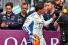 GP AZERBAIJAN, Carlos Sainz (ESP) Atlassian Williams Racing celebrates his second position in qualifying parc ferme with the team.

20.09.2025. Formula 1 World Championship, Rd 17, Azerbaijan Grand Prix, Baku Street Circuit, Azerbaijan, Qualifiche Day.

- www.xpbimages.com, EMail: requests@xpbimages.com © Copyright: Batchelor / XPB Images