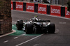GP AZERBAIJAN, Andrea Kimi Antonelli (ITA) Mercedes AMG F1 W16.

20.09.2025. Formula 1 World Championship, Rd 17, Azerbaijan Grand Prix, Baku Street Circuit, Azerbaijan, Qualifiche Day.

 - www.xpbimages.com, EMail: requests@xpbimages.com © Copyright: Rew / XPB Images