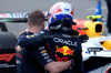 GP AZERBAIJAN, Max Verstappen (NLD) Red Bull Racing celebrates his pole position in qualifying parc ferme with the team.

20.09.2025. Formula 1 World Championship, Rd 17, Azerbaijan Grand Prix, Baku Street Circuit, Azerbaijan, Qualifiche Day.

 - www.xpbimages.com, EMail: requests@xpbimages.com © Copyright: Coates / XPB Images