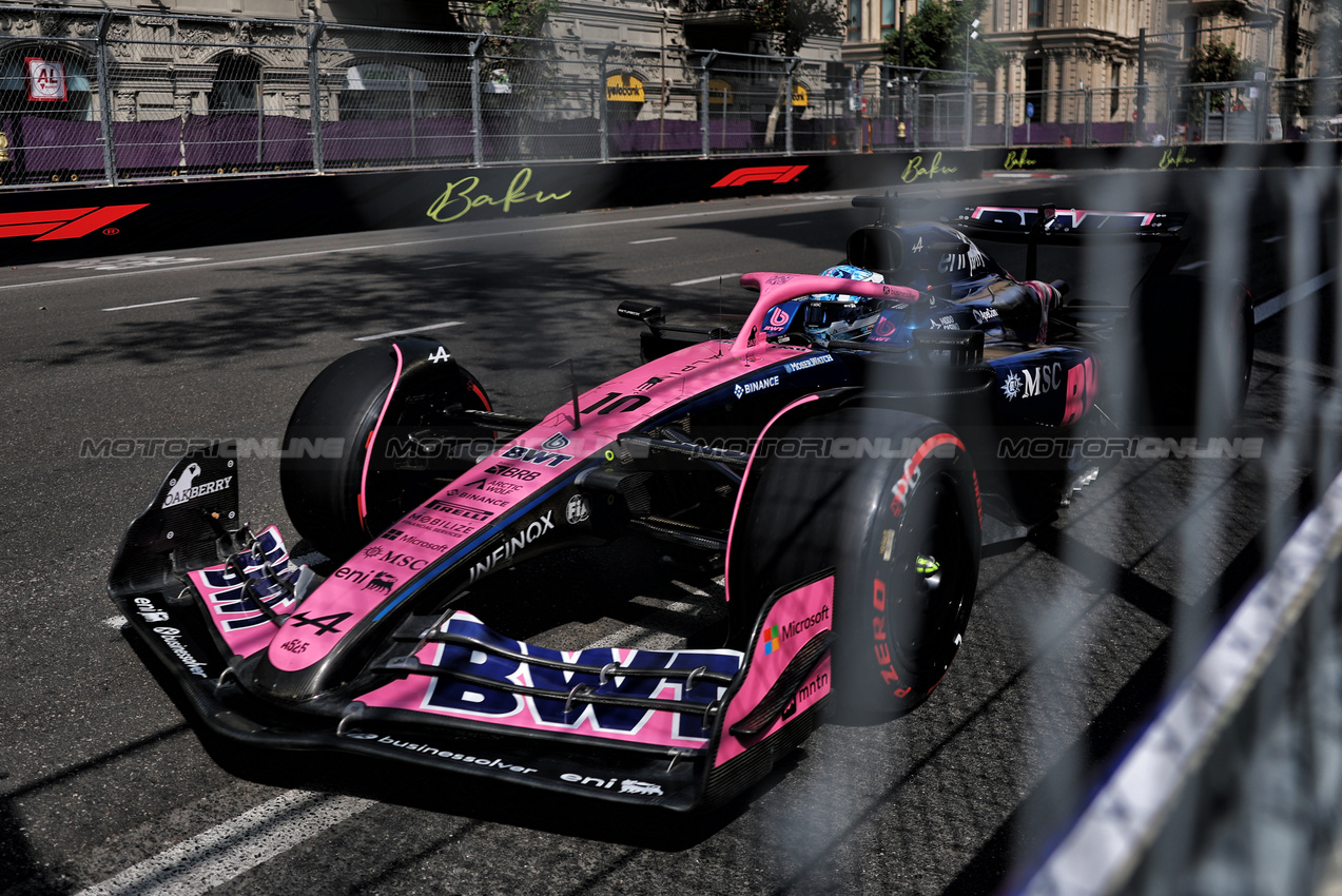 GP AZERBAIJAN, Pierre Gasly (FRA) Alpine F1 Team A525.

19.09.2025. Formula 1 World Championship, Rd 17, Azerbaijan Grand Prix, Baku Street Circuit, Azerbaijan, Practice Day.

- www.xpbimages.com, EMail: requests@xpbimages.com © Copyright: Charniaux / XPB Images