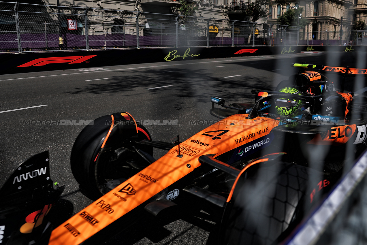GP AZERBAIJAN, Lando Norris (GBR) McLaren MCL39.

19.09.2025. Formula 1 World Championship, Rd 17, Azerbaijan Grand Prix, Baku Street Circuit, Azerbaijan, Practice Day.

- www.xpbimages.com, EMail: requests@xpbimages.com © Copyright: Charniaux / XPB Images