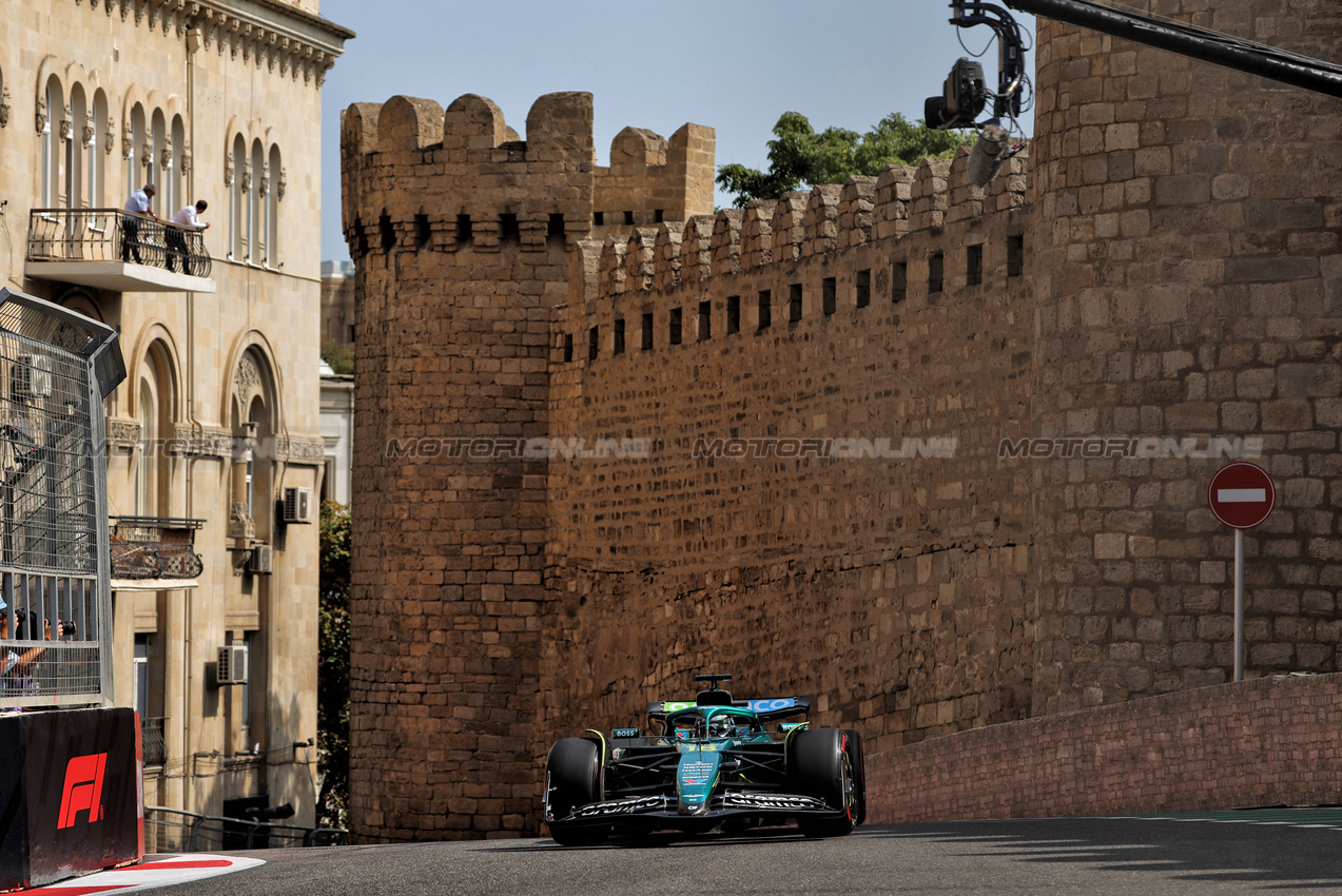 GP AZERBAIJAN, Lance Stroll (CDN) Aston Martin F1 Team AMR25.

19.09.2025. Formula 1 World Championship, Rd 17, Azerbaijan Grand Prix, Baku Street Circuit, Azerbaijan, Practice Day.

 - www.xpbimages.com, EMail: requests@xpbimages.com © Copyright: Rew / XPB Images