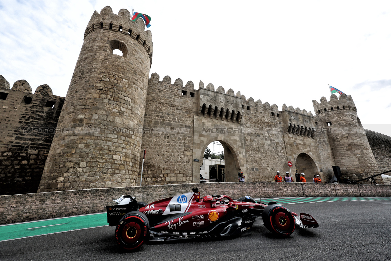 GP AZERBAIJAN, Charles Leclerc (MON) Ferrari SF-25.

19.09.2025. Formula 1 World Championship, Rd 17, Azerbaijan Grand Prix, Baku Street Circuit, Azerbaijan, Practice Day.

- www.xpbimages.com, EMail: requests@xpbimages.com © Copyright: Charniaux / XPB Images