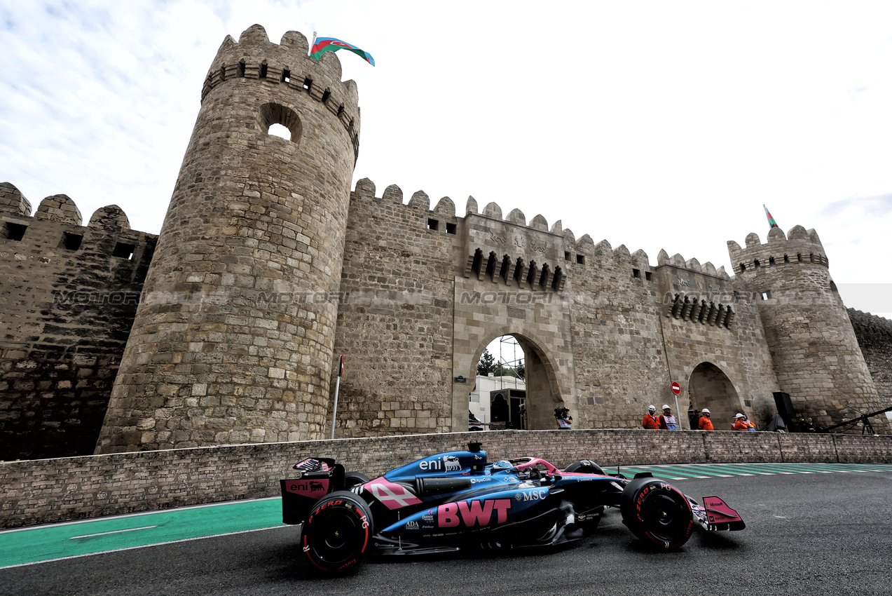 GP AZERBAIJAN, Pierre Gasly (FRA) Alpine F1 Team A525.

19.09.2025. Formula 1 World Championship, Rd 17, Azerbaijan Grand Prix, Baku Street Circuit, Azerbaijan, Practice Day.

- www.xpbimages.com, EMail: requests@xpbimages.com © Copyright: Charniaux / XPB Images