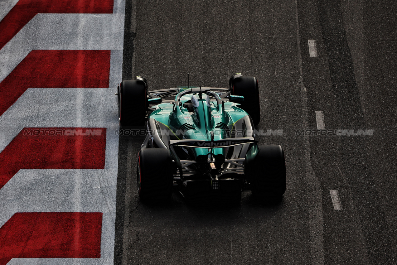 GP AZERBAIJAN, Lance Stroll (CDN) Aston Martin F1 Team AMR25.

19.09.2025. Formula 1 World Championship, Rd 17, Azerbaijan Grand Prix, Baku Street Circuit, Azerbaijan, Practice Day.

 - www.xpbimages.com, EMail: requests@xpbimages.com © Copyright: Rew / XPB Images