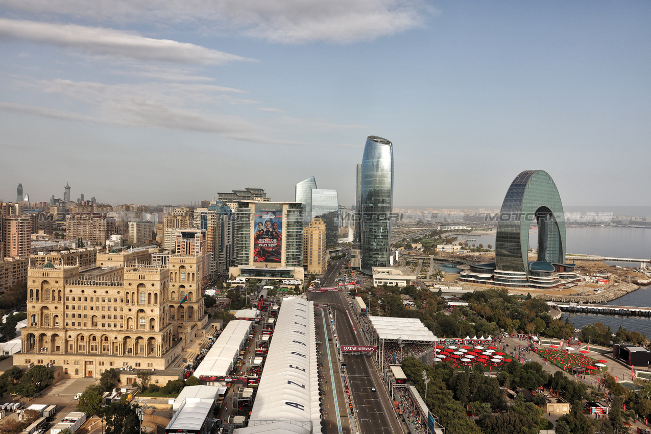 GP AZERBAIJAN, Isack Hadjar (FRA) Racing Bulls VCARB 02.

19.09.2025. Formula 1 World Championship, Rd 17, Azerbaijan Grand Prix, Baku Street Circuit, Azerbaijan, Practice Day.

- www.xpbimages.com, EMail: requests@xpbimages.com © Copyright: Bearne / XPB Images