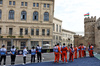 GP AZERBAIJAN, Circuit Atmosfera - marhsals trackside.

19.09.2025. Formula 1 World Championship, Rd 17, Azerbaijan Grand Prix, Baku Street Circuit, Azerbaijan, Practice Day.

 - www.xpbimages.com, EMail: requests@xpbimages.com © Copyright: Rew / XPB Images