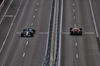 GP AZERBAIJAN, Carlos Sainz (ESP) Atlassian Williams Racing FW47 e Yuki Tsunoda (JPN) Red Bull Racing RB21.

19.09.2025. Formula 1 World Championship, Rd 17, Azerbaijan Grand Prix, Baku Street Circuit, Azerbaijan, Practice Day.

 - www.xpbimages.com, EMail: requests@xpbimages.com © Copyright: Rew / XPB Images