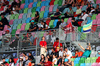 GP AZERBAIJAN, Circuit Atmosfera - fans in the grandstand.

19.09.2025. Formula 1 World Championship, Rd 17, Azerbaijan Grand Prix, Baku Street Circuit, Azerbaijan, Practice Day.

- www.xpbimages.com, EMail: requests@xpbimages.com © Copyright: Batchelor / XPB Images