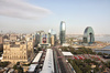 GP AZERBAIJAN, Alexander Albon (THA) Atlassian Williams Racing FW47, Gabriel Bortoleto (BRA) Sauber C45, e Esteban Ocon (FRA) Haas VF-25.

19.09.2025. Formula 1 World Championship, Rd 17, Azerbaijan Grand Prix, Baku Street Circuit, Azerbaijan, Practice Day.

- www.xpbimages.com, EMail: requests@xpbimages.com © Copyright: Bearne / XPB Images