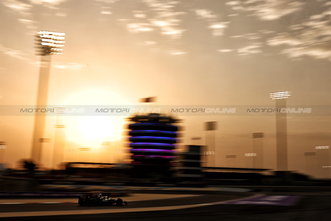 GP BAHRAIN, Andrea Kimi Antonelli (ITA) Mercedes AMG F1 W16.

13.04.2025. Formula 1 World Championship, Rd 4, Bahrain Grand Prix, Sakhir, Bahrain, Gara Day.

- www.xpbimages.com, EMail: requests@xpbimages.com © Copyright: Charniaux / XPB Images