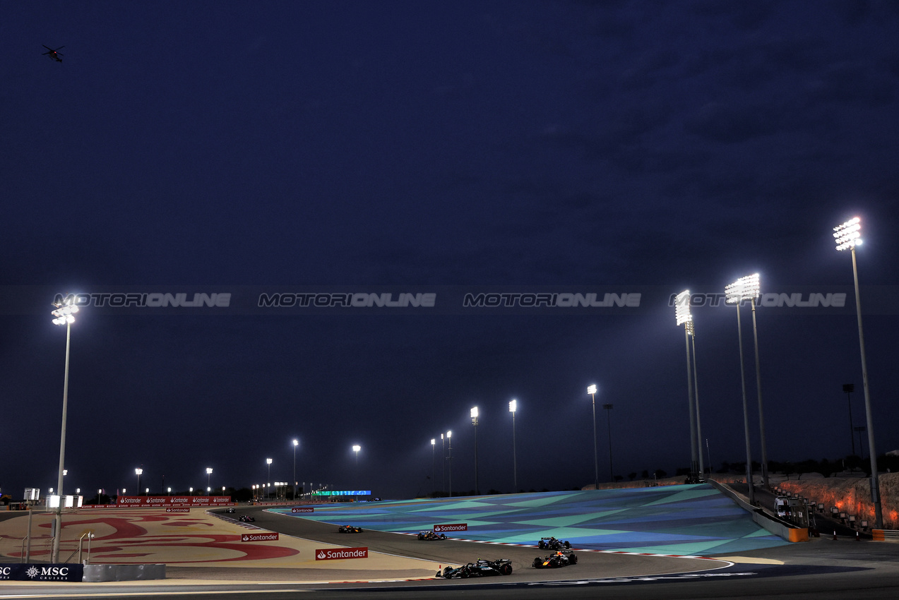 GP BAHRAIN, Andrea Kimi Antonelli (ITA) Mercedes AMG F1 W16.

13.04.2025. Formula 1 World Championship, Rd 4, Bahrain Grand Prix, Sakhir, Bahrain, Gara Day.

- www.xpbimages.com, EMail: requests@xpbimages.com © Copyright: Charniaux / XPB Images