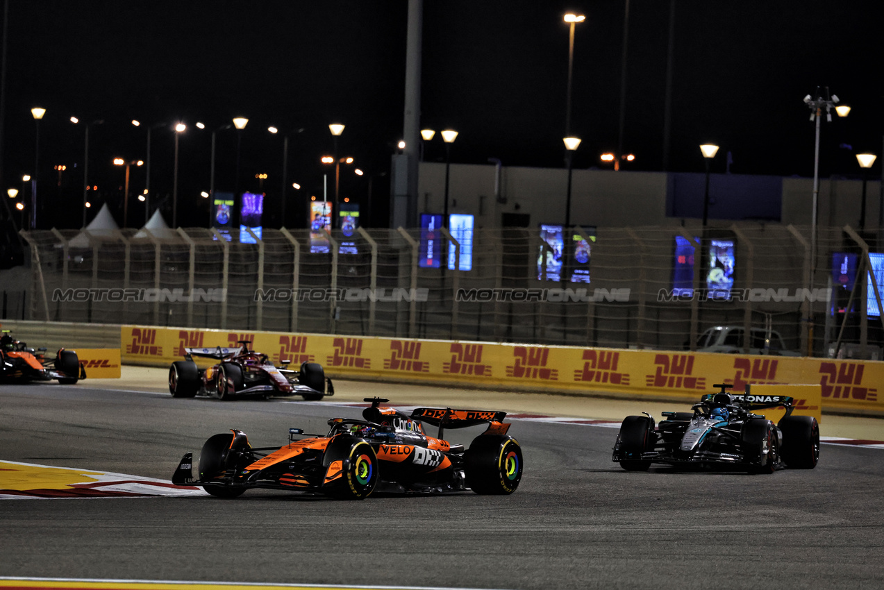 GP BAHRAIN, Oscar Piastri (AUS) McLaren MCL39.

13.04.2025. Formula 1 World Championship, Rd 4, Bahrain Grand Prix, Sakhir, Bahrain, Gara Day.

- www.xpbimages.com, EMail: requests@xpbimages.com © Copyright: Moy / XPB Images