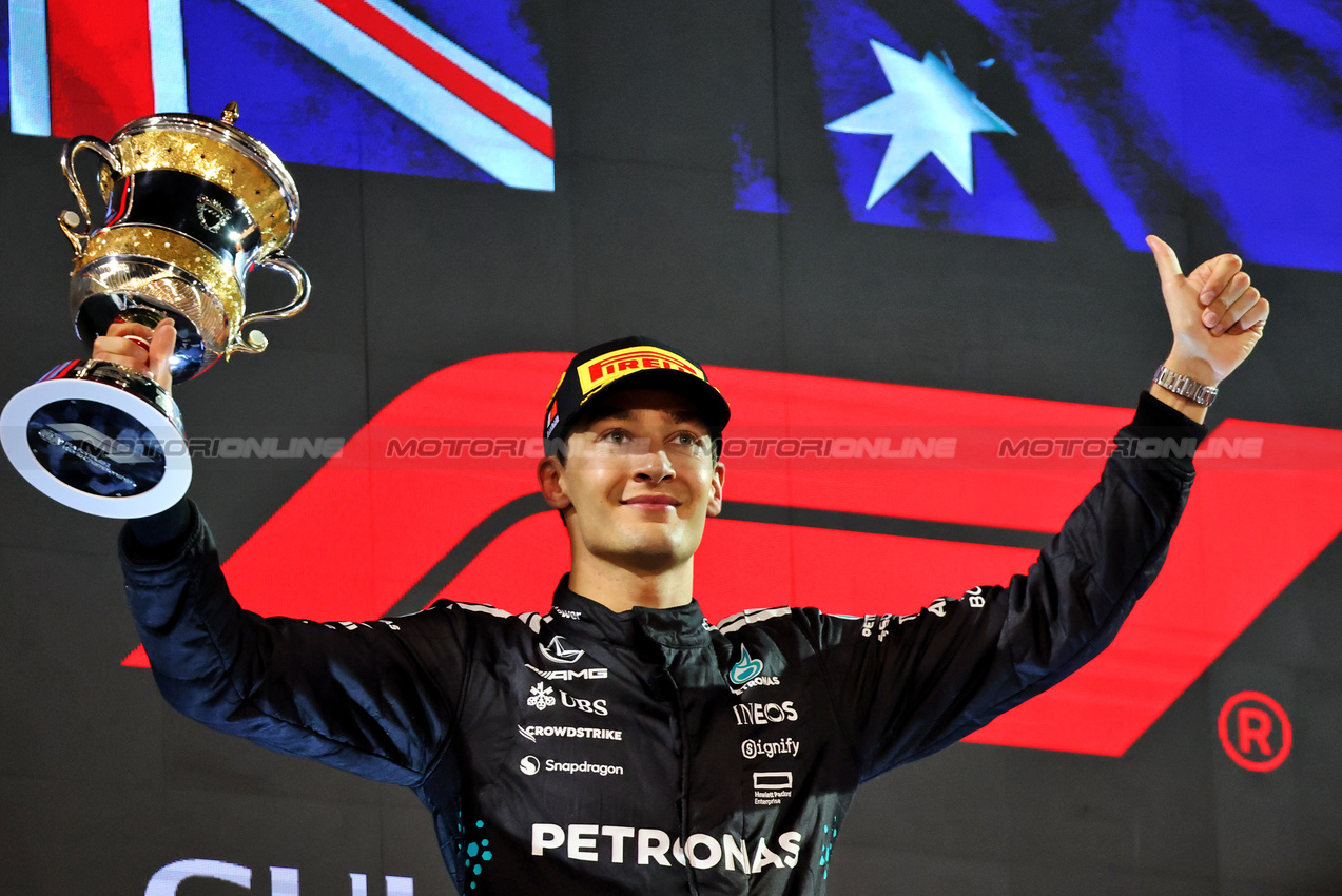 GP BAHRAIN, George Russell (GBR) Mercedes AMG F1 celebrates his second position on the podium.

13.04.2025. Formula 1 World Championship, Rd 4, Bahrain Grand Prix, Sakhir, Bahrain, Gara Day.

- www.xpbimages.com, EMail: requests@xpbimages.com © Copyright: Batchelor / XPB Images