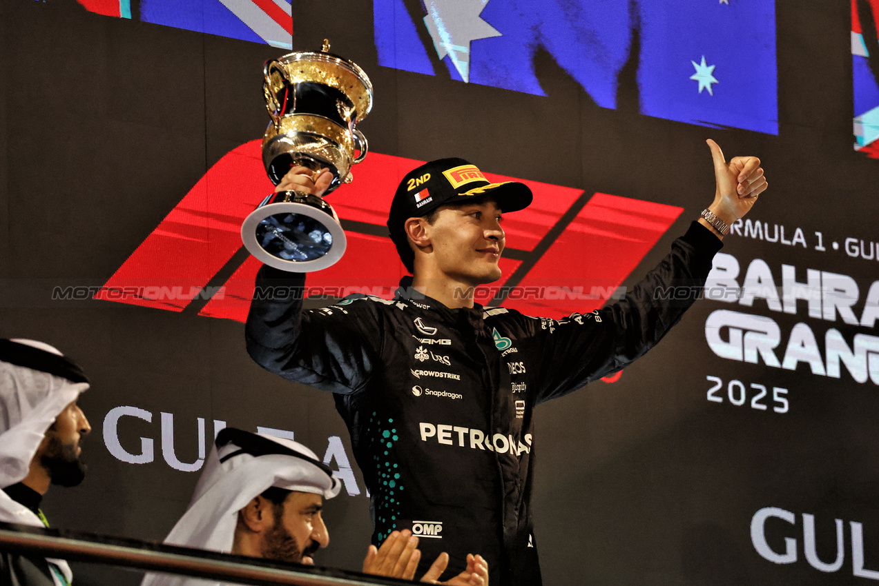 GP BAHRAIN, George Russell (GBR) Mercedes AMG F1 celebrates his second position on the podium.

13.04.2025. Formula 1 World Championship, Rd 4, Bahrain Grand Prix, Sakhir, Bahrain, Gara Day.

- www.xpbimages.com, EMail: requests@xpbimages.com © Copyright: Moy / XPB Images