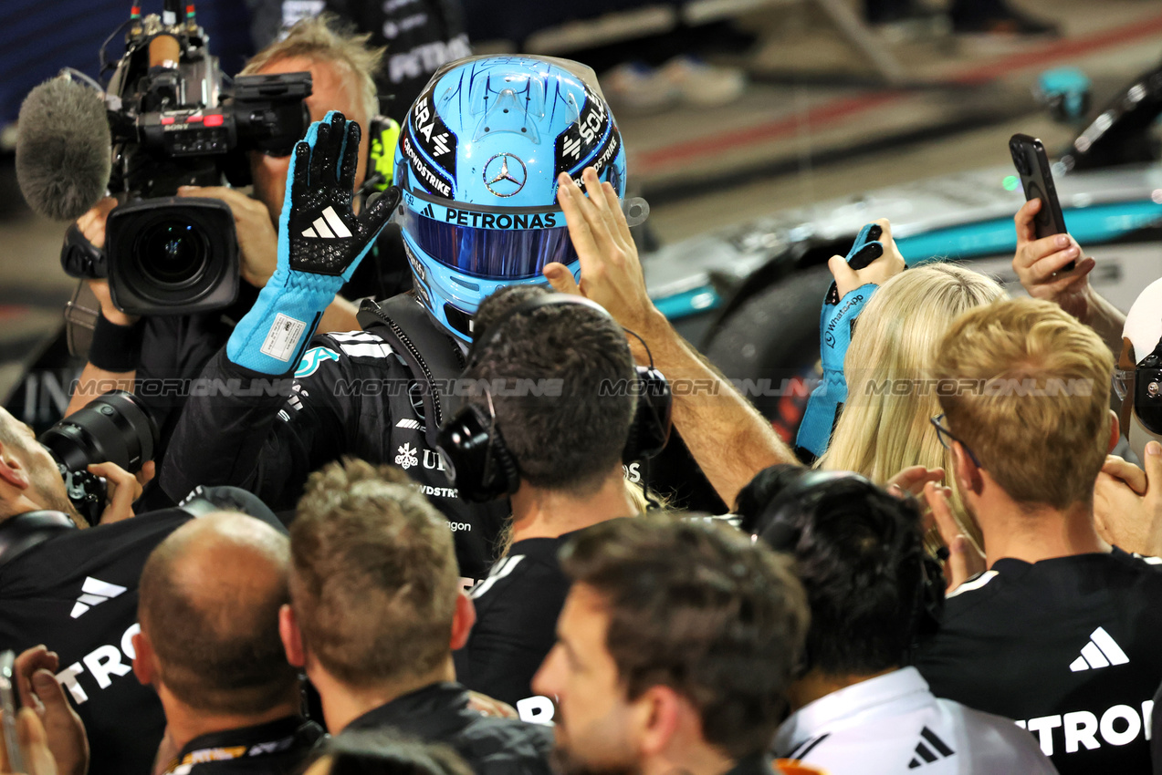 GP BAHRAIN, George Russell (GBR) Mercedes AMG F1 celebrates his second position in parc ferme.

13.04.2025. Formula 1 World Championship, Rd 4, Bahrain Grand Prix, Sakhir, Bahrain, Gara Day.

- www.xpbimages.com, EMail: requests@xpbimages.com © Copyright: Bearne / XPB Images