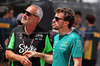 GP BAHRAIN, (L to R): Beat Zehnder (SUI) Sauber Director of Signature Programs e Operations with Fernando Alonso (ESP) Aston Martin F1 Team.

13.04.2025. Formula 1 World Championship, Rd 4, Bahrain Grand Prix, Sakhir, Bahrain, Gara Day.

- www.xpbimages.com, EMail: requests@xpbimages.com © Copyright: Moy / XPB Images