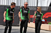 GP BAHRAIN, Jonathan Wheatley (GBR) Sauber Team Principal (Centre).

13.04.2025. Formula 1 World Championship, Rd 4, Bahrain Grand Prix, Sakhir, Bahrain, Gara Day.

- www.xpbimages.com, EMail: requests@xpbimages.com © Copyright: Moy / XPB Images