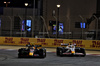 GP BAHRAIN, Yuki Tsunoda (JPN) Red Bull Racing RB21 e Isack Hadjar (FRA) Racing Bulls VCARB 02 battle for position.

13.04.2025. Formula 1 World Championship, Rd 4, Bahrain Grand Prix, Sakhir, Bahrain, Gara Day.

- www.xpbimages.com, EMail: requests@xpbimages.com © Copyright: Moy / XPB Images