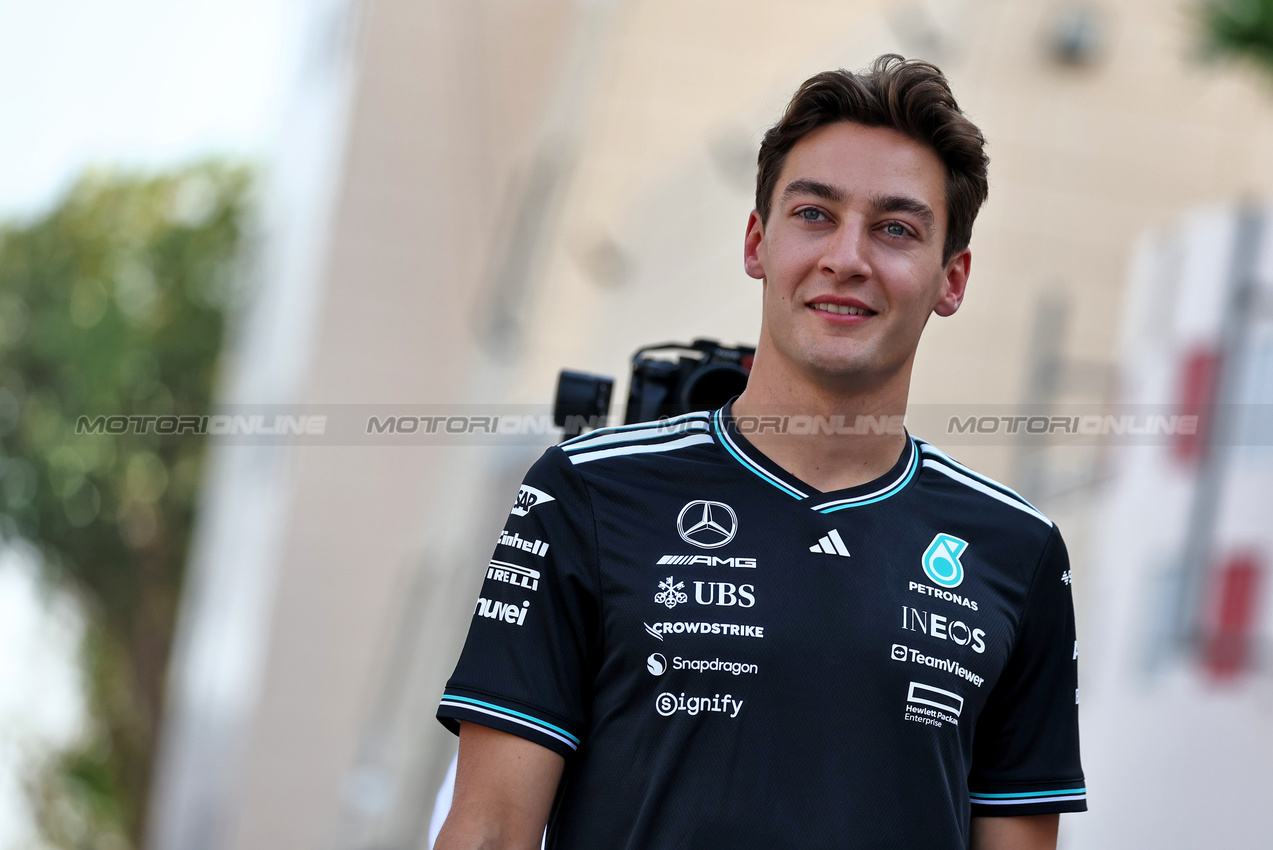 GP BAHRAIN, George Russell (GBR) Mercedes AMG F1.

10.04.2025. Formula 1 World Championship, Rd 4, Bahrain Grand Prix, Sakhir, Bahrain, Preparation Day.

- www.xpbimages.com, EMail: requests@xpbimages.com © Copyright: Moy / XPB Images