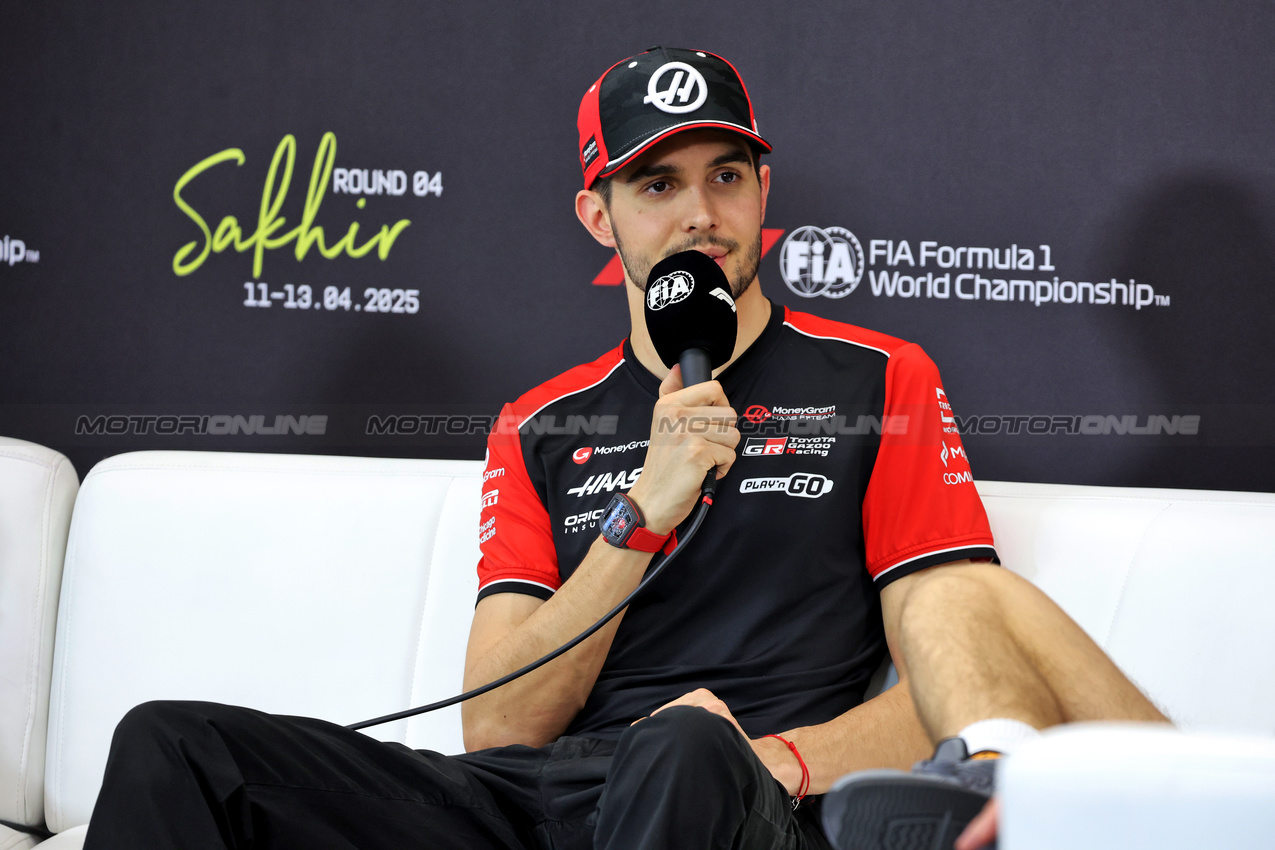 GP BAHRAIN, Esteban Ocon (FRA) Haas F1 Team in the FIA Press Conference.

10.04.2025. Formula 1 World Championship, Rd 4, Bahrain Grand Prix, Sakhir, Bahrain, Preparation Day.

- www.xpbimages.com, EMail: requests@xpbimages.com © Copyright: Bearne / XPB Images
