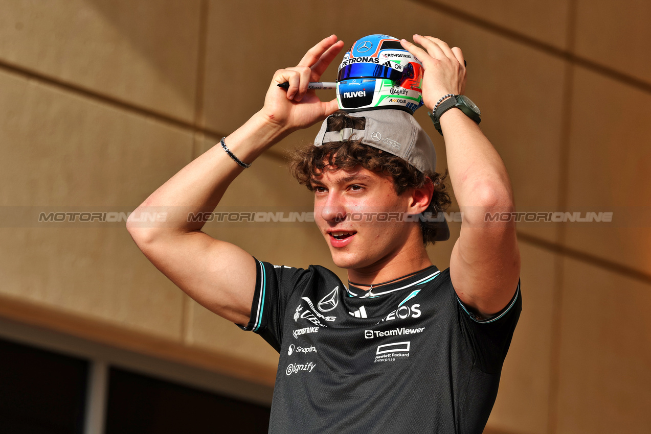 GP BAHRAIN, Andrea Kimi Antonelli (ITA) Mercedes AMG F1.

10.04.2025. Formula 1 World Championship, Rd 4, Bahrain Grand Prix, Sakhir, Bahrain, Preparation Day.

- www.xpbimages.com, EMail: requests@xpbimages.com © Copyright: Moy / XPB Images