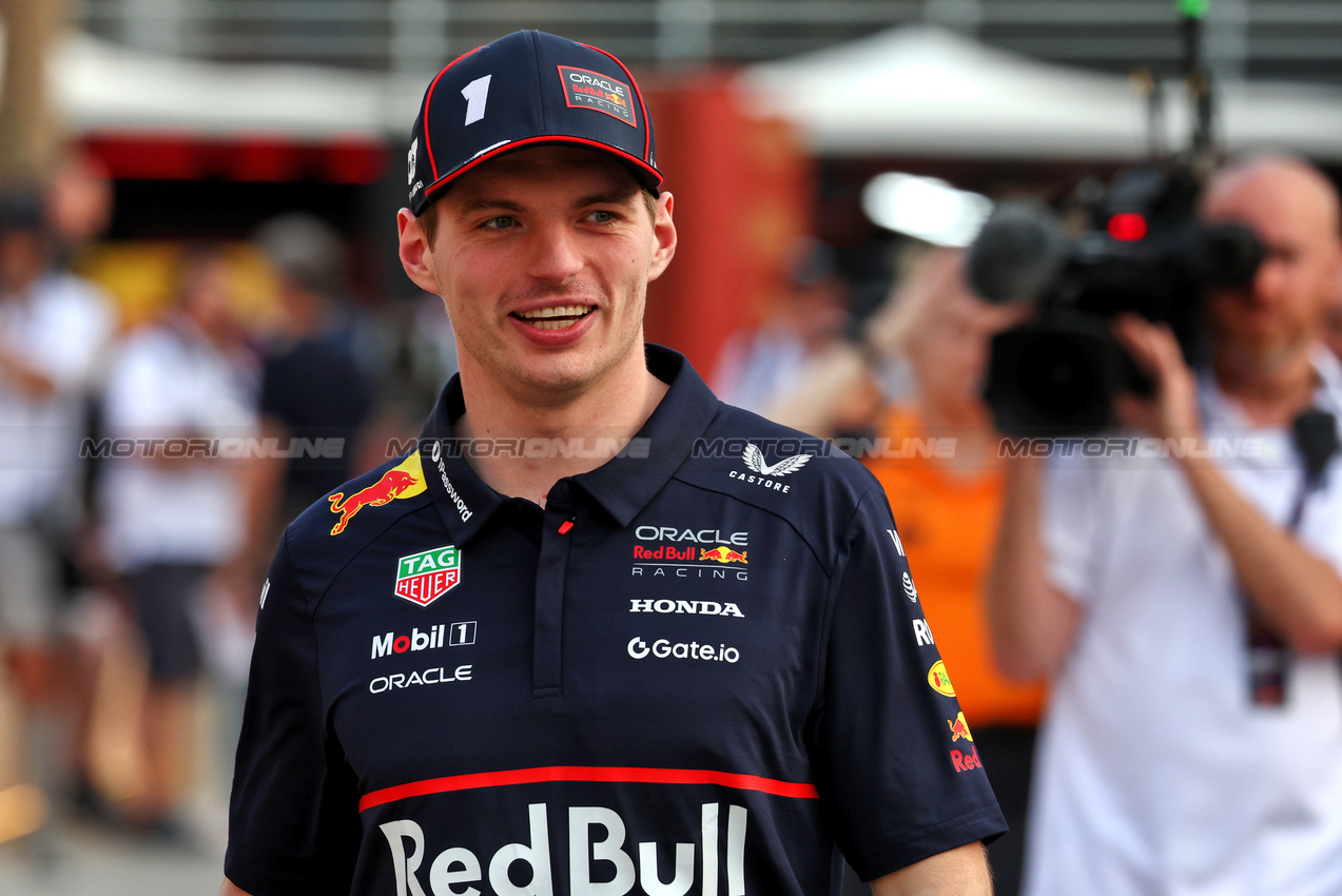 GP BAHRAIN, Max Verstappen (NLD) Red Bull Racing.

10.04.2025. Formula 1 World Championship, Rd 4, Bahrain Grand Prix, Sakhir, Bahrain, Preparation Day.

- www.xpbimages.com, EMail: requests@xpbimages.com © Copyright: Moy / XPB Images