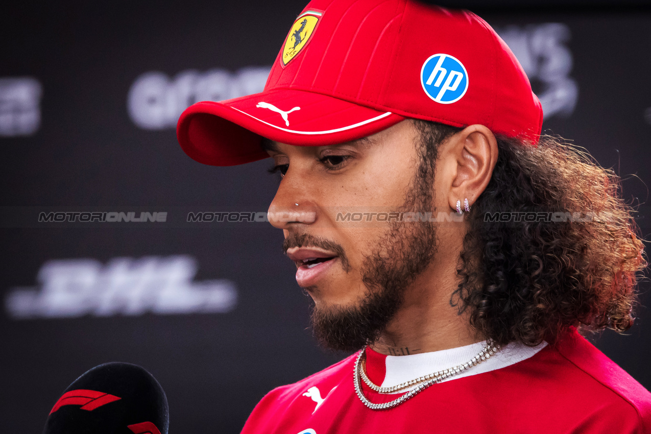 GP BAHRAIN, Lewis Hamilton (GBR) Ferrari.

10.04.2025. Formula 1 World Championship, Rd 4, Bahrain Grand Prix, Sakhir, Bahrain, Preparation Day.

- www.xpbimages.com, EMail: requests@xpbimages.com © Copyright: Bearne / XPB Images