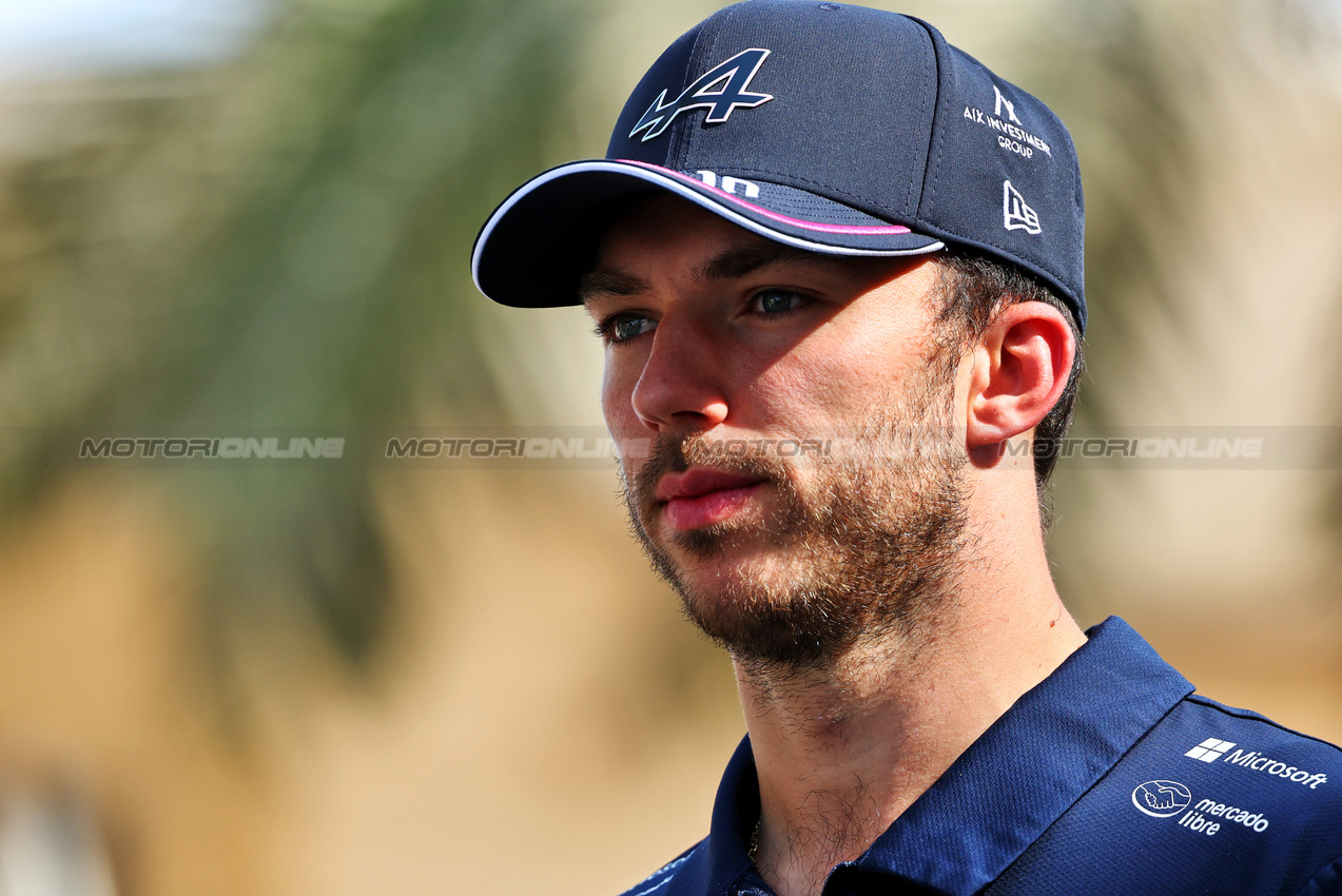 GP BAHRAIN, Pierre Gasly (FRA) Alpine F1 Team.

10.04.2025. Formula 1 World Championship, Rd 4, Bahrain Grand Prix, Sakhir, Bahrain, Preparation Day.

- www.xpbimages.com, EMail: requests@xpbimages.com © Copyright: Batchelor / XPB Images