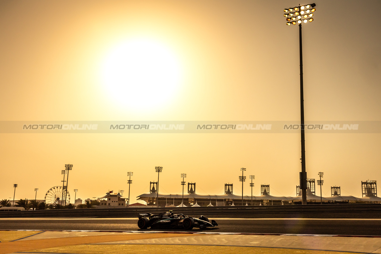 GP BAHRAIN, Andrea Kimi Antonelli (ITA) Mercedes AMG F1 W16.

12.04.2025. Formula 1 World Championship, Rd 4, Bahrain Grand Prix, Sakhir, Bahrain, Qualifiche Day.

- www.xpbimages.com, EMail: requests@xpbimages.com © Copyright: Bearne / XPB Images