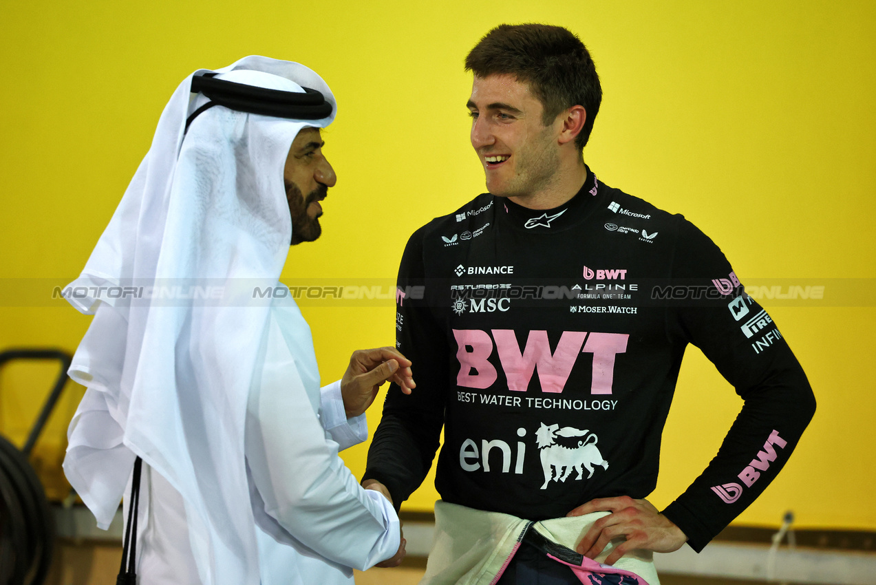 GP BAHRAIN, (L to R): Mohammed Bin Sulayem (UAE) FIA President with Jack Doohan (AUS) Alpine F1 Team.

12.04.2025. Formula 1 World Championship, Rd 4, Bahrain Grand Prix, Sakhir, Bahrain, Qualifiche Day.

- www.xpbimages.com, EMail: requests@xpbimages.com © Copyright: Batchelor / XPB Images