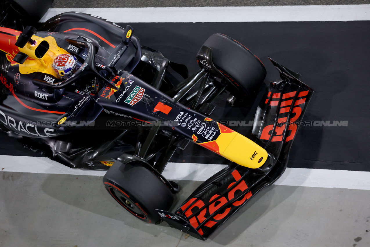 GP BAHRAIN, Max Verstappen (NLD) Red Bull Racing RB21.

12.04.2025. Formula 1 World Championship, Rd 4, Bahrain Grand Prix, Sakhir, Bahrain, Qualifiche Day.

 - www.xpbimages.com, EMail: requests@xpbimages.com © Copyright: Coates / XPB Images