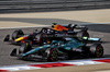 GP BAHRAIN, Lance Stroll (CDN) Aston Martin F1 Team AMR25 e Max Verstappen (NLD) Red Bull Racing RB21.

12.04.2025. Formula 1 World Championship, Rd 4, Bahrain Grand Prix, Sakhir, Bahrain, Qualifiche Day.

- www.xpbimages.com, EMail: requests@xpbimages.com © Copyright: Moy / XPB Images