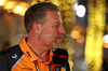 GP BAHRAIN, Zak Brown (USA) McLaren Executive Director.

12.04.2025. Formula 1 World Championship, Rd 4, Bahrain Grand Prix, Sakhir, Bahrain, Qualifiche Day.

- www.xpbimages.com, EMail: requests@xpbimages.com © Copyright: Moy / XPB Images