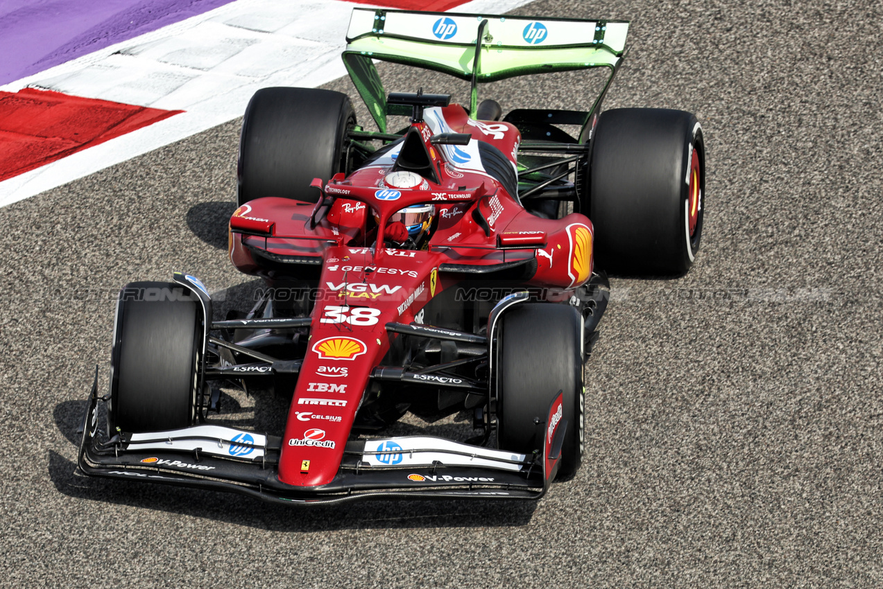 GP BAHRAIN, Dino Beganovic (SWE) Ferrari SF-25 Academy Driver.

11.04.2025. Formula 1 World Championship, Rd 4, Bahrain Grand Prix, Sakhir, Bahrain, Practice Day

- www.xpbimages.com, EMail: requests@xpbimages.com © Copyright: Bearne / XPB Images