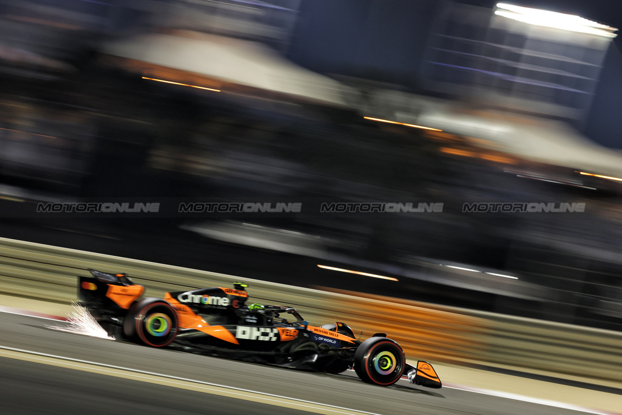 GP BAHRAIN, Lando Norris (GBR) McLaren MCL39.

11.04.2025. Formula 1 World Championship, Rd 4, Bahrain Grand Prix, Sakhir, Bahrain, Practice Day

- www.xpbimages.com, EMail: requests@xpbimages.com © Copyright: Bearne / XPB Images