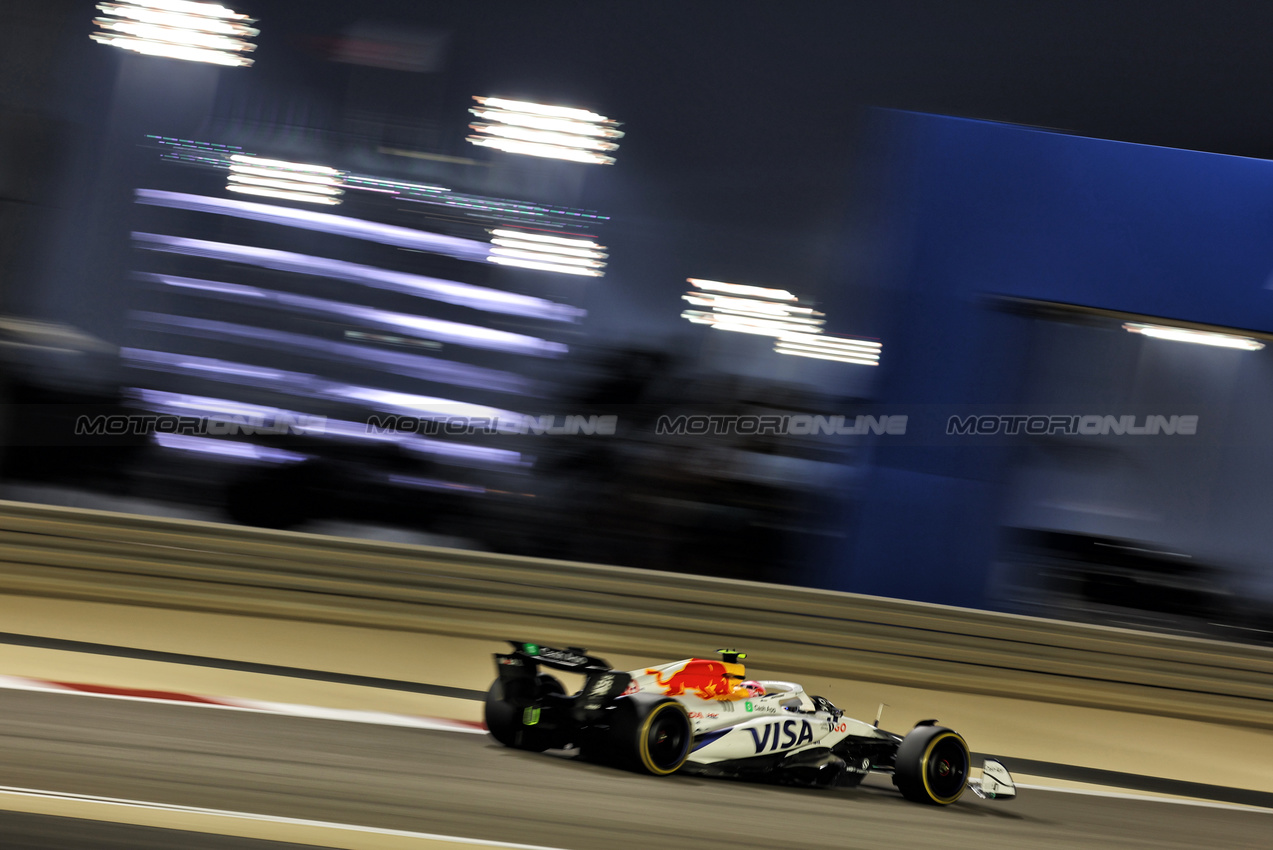 GP BAHRAIN, Liam Lawson (NZL) Racing Bulls VCARB 02.

11.04.2025. Formula 1 World Championship, Rd 4, Bahrain Grand Prix, Sakhir, Bahrain, Practice Day

- www.xpbimages.com, EMail: requests@xpbimages.com © Copyright: Bearne / XPB Images