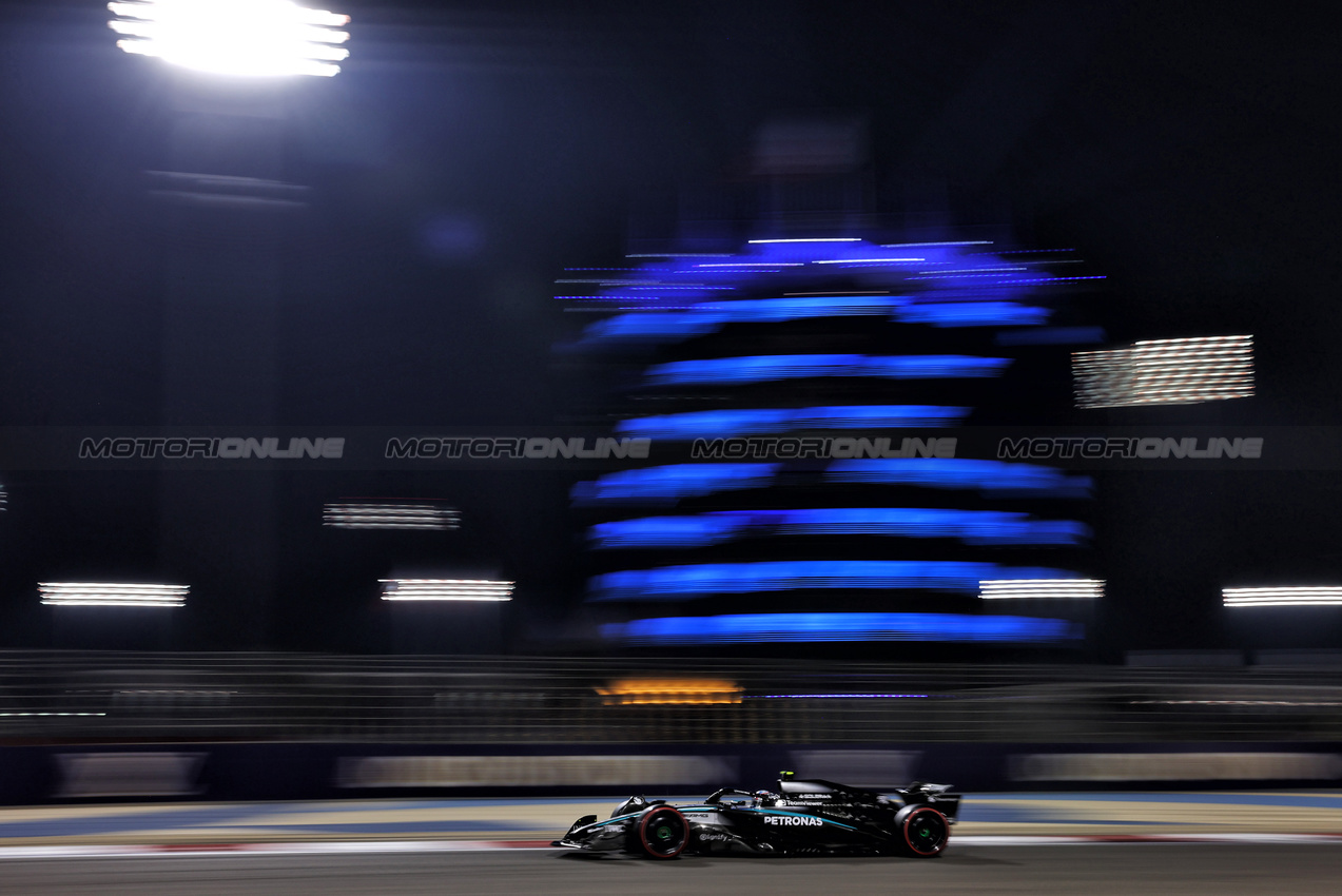 GP BAHRAIN, Andrea Kimi Antonelli (ITA) Mercedes AMG F1 W16.

11.04.2025. Formula 1 World Championship, Rd 4, Bahrain Grand Prix, Sakhir, Bahrain, Practice Day

- www.xpbimages.com, EMail: requests@xpbimages.com © Copyright: Moy / XPB Images