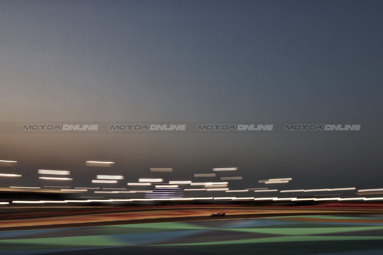 GP BAHRAIN, Jack Doohan (AUS) Alpine F1 Team A525.

11.04.2025. Formula 1 World Championship, Rd 4, Bahrain Grand Prix, Sakhir, Bahrain, Practice Day

- www.xpbimages.com, EMail: requests@xpbimages.com © Copyright: Moy / XPB Images