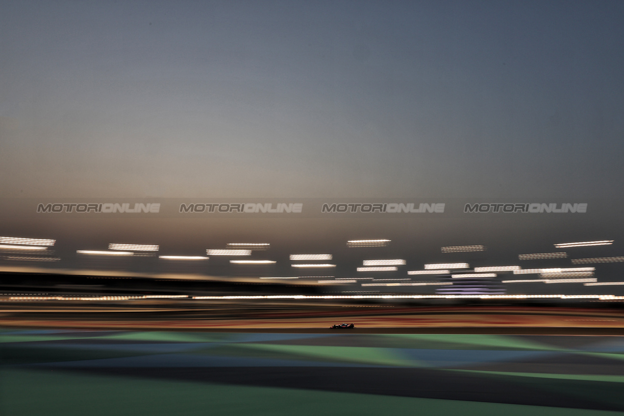 GP BAHRAIN, Jack Doohan (AUS) Alpine F1 Team A525.

11.04.2025. Formula 1 World Championship, Rd 4, Bahrain Grand Prix, Sakhir, Bahrain, Practice Day

- www.xpbimages.com, EMail: requests@xpbimages.com © Copyright: Moy / XPB Images