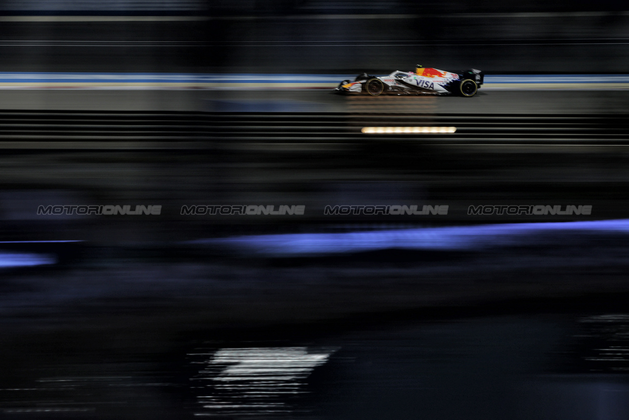 GP BAHRAIN, Liam Lawson (NZL) Racing Bulls VCARB 02.

11.04.2025. Formula 1 World Championship, Rd 4, Bahrain Grand Prix, Sakhir, Bahrain, Practice Day

- www.xpbimages.com, EMail: requests@xpbimages.com © Copyright: Charniaux / XPB Images