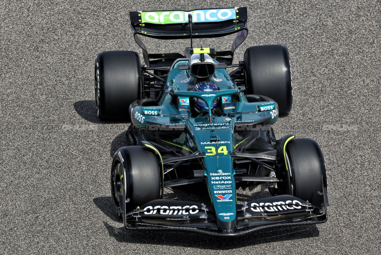 GP BAHRAIN, Felipe Drugovich (BRA) Aston Martin F1 Team AMR25, Reserve e Development Programme Driver.

11.04.2025. Formula 1 World Championship, Rd 4, Bahrain Grand Prix, Sakhir, Bahrain, Practice Day

- www.xpbimages.com, EMail: requests@xpbimages.com © Copyright: Bearne / XPB Images