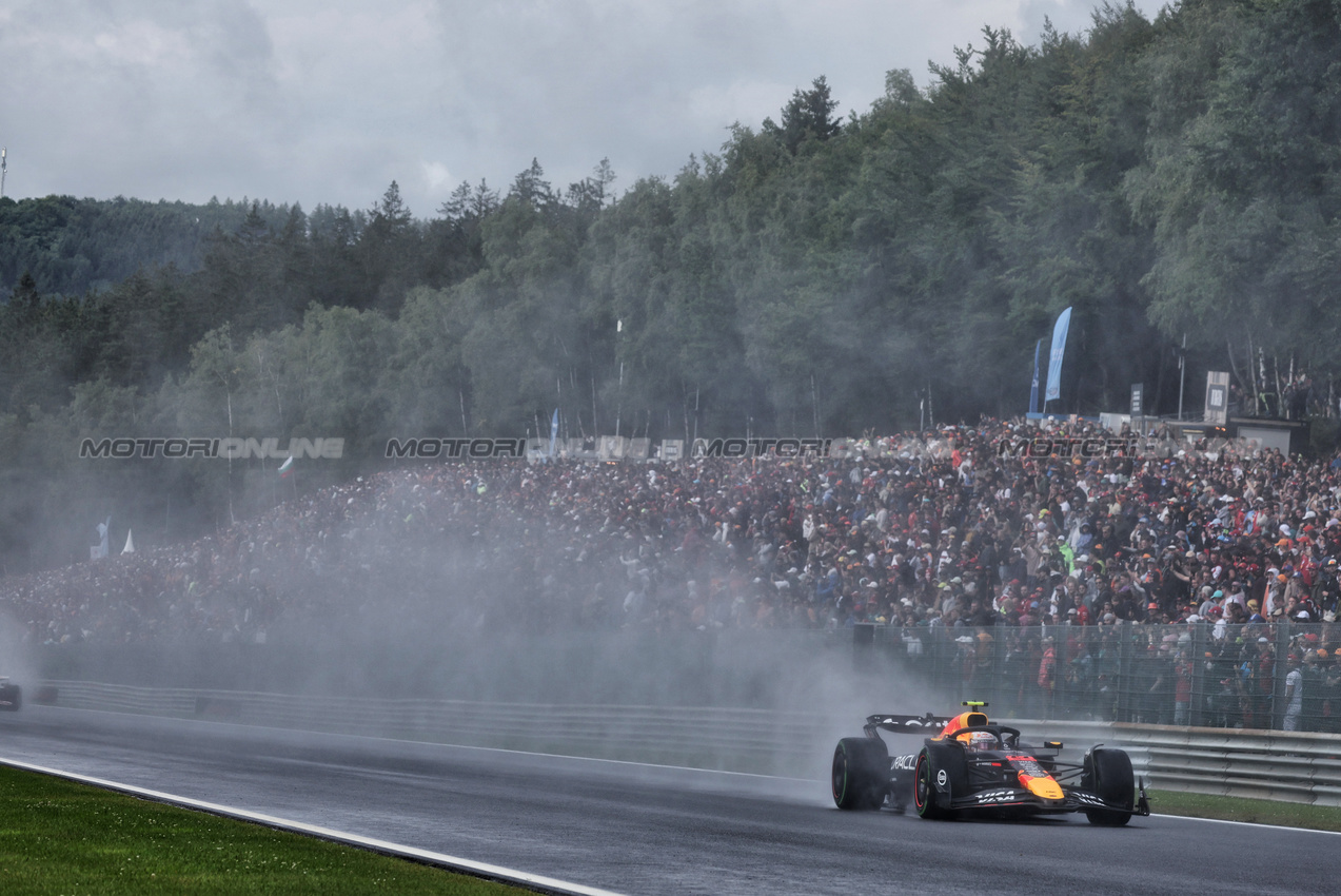 GP BELGIO, Yuki Tsunoda (JPN) Red Bull Racing RB21.

27.07.2025. Formula 1 World Championship, Rd 13, Belgian Grand Prix, Spa Francorchamps, Belgium, Gara Day.

- www.xpbimages.com, EMail: requests@xpbimages.com © Copyright: Bearne / XPB Images