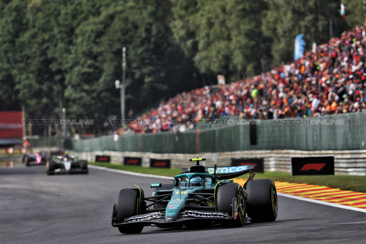 GP BELGIO, Fernando Alonso (ESP) Aston Martin F1 Team AMR25.

27.07.2025. Formula 1 World Championship, Rd 13, Belgian Grand Prix, Spa Francorchamps, Belgium, Gara Day.

- www.xpbimages.com, EMail: requests@xpbimages.com © Copyright: Bearne / XPB Images