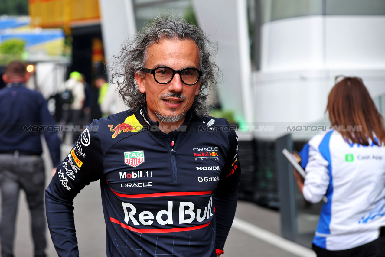 GP BELGIO, Laurent Mekies (FRA) Red Bull Racing Team Principal e CEO.

24.07.2025. Formula 1 World Championship, Rd 13, Belgian Grand Prix, Spa Francorchamps, Belgium, Preparation Day.

- www.xpbimages.com, EMail: requests@xpbimages.com © Copyright: Bearne / XPB Images