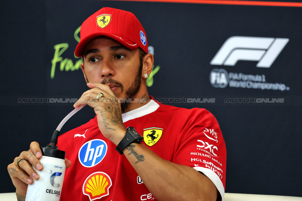 GP BELGIO, Lewis Hamilton (GBR) Ferrari in the FIA Press Conference.

24.07.2025. Formula 1 World Championship, Rd 13, Belgian Grand Prix, Spa Francorchamps, Belgium, Preparation Day.

- www.xpbimages.com, EMail: requests@xpbimages.com © Copyright: Moy / XPB Images