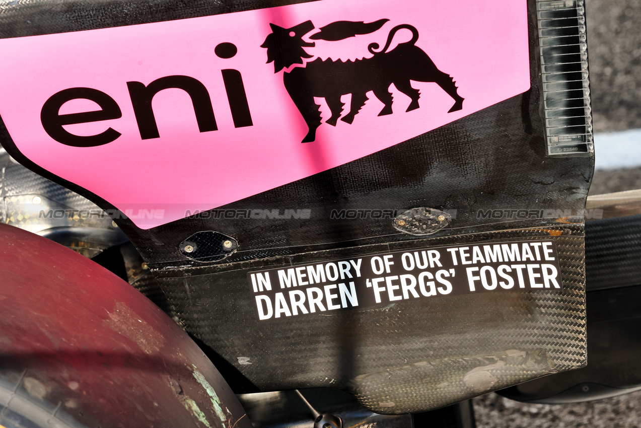 GP BELGIO, The Alpine F1 Team A525 rear wing endplate carrying a tribute in memory of Darren 'Fergs' Foster.

24.07.2025. Formula 1 World Championship, Rd 13, Belgian Grand Prix, Spa Francorchamps, Belgium, Preparation Day.

- www.xpbimages.com, EMail: requests@xpbimages.com © Copyright: Batchelor / XPB Images