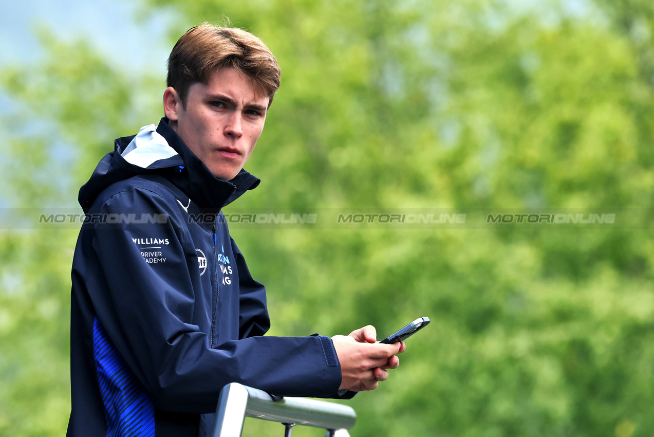 GP BELGIO, Luke Browning (GBR) Atlassian Williams Racing Academy Driver.

24.07.2025. Formula 1 World Championship, Rd 13, Belgian Grand Prix, Spa Francorchamps, Belgium, Preparation Day.

- www.xpbimages.com, EMail: requests@xpbimages.com © Copyright: Moy / XPB Images